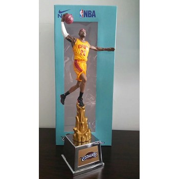 NBA star James figure