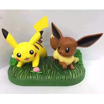 Pokemon Pikachu and Eevee figures a set