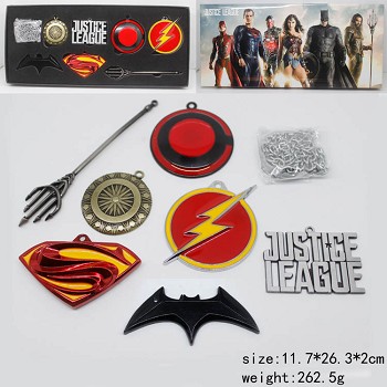 Justice League key chains a set