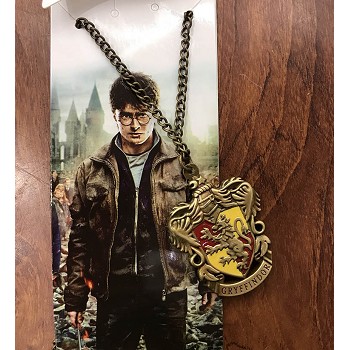 Harry Potter Gryffindor necklace