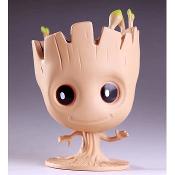 Groot figure