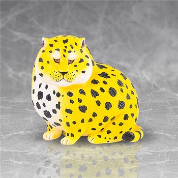 The leopard panther figure