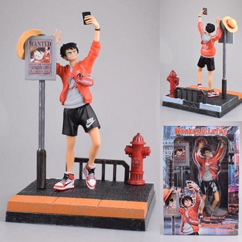 One Piece Luffy figure