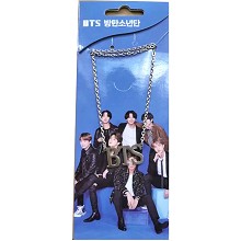 BTS star necklace