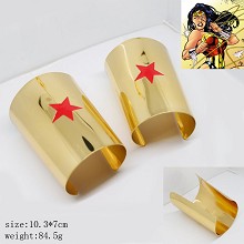 Wonder Woman movie cosplay wrist band bracer a pai...