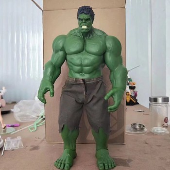 Hulk figure