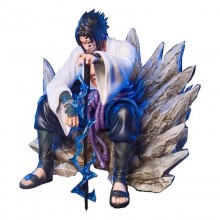 Naruto Uchiha Sasuke sitting anime figure